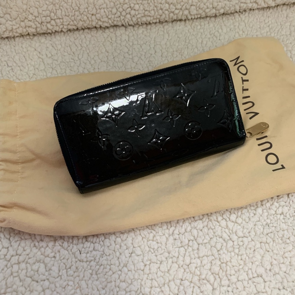 LV Long Zippy Wallet